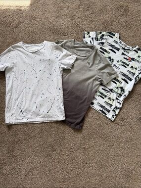 Abercrombie Three-Pack Graphic Tees - White Splatter, Gray Ombre, Palm Print